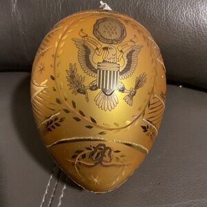 A Presidential Christmas Gold Egg Ornament Poland